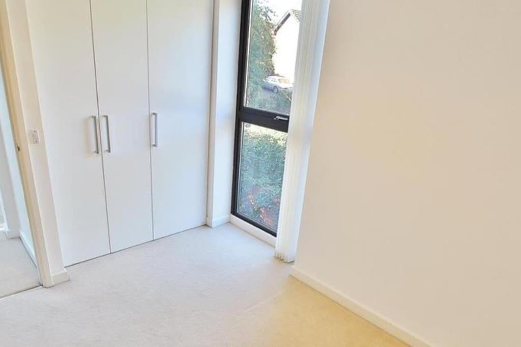 Hidden Gem Apartment คาร์ดิฟฟ์ ภายนอก รูปภาพ